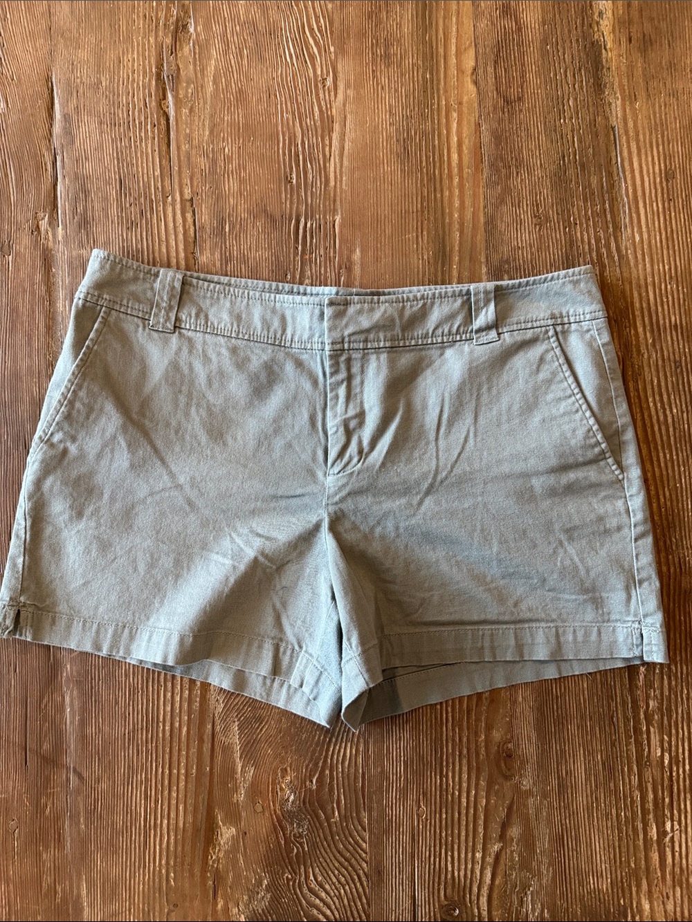 Soho Women's Olive Green Cotton Chino Shorts